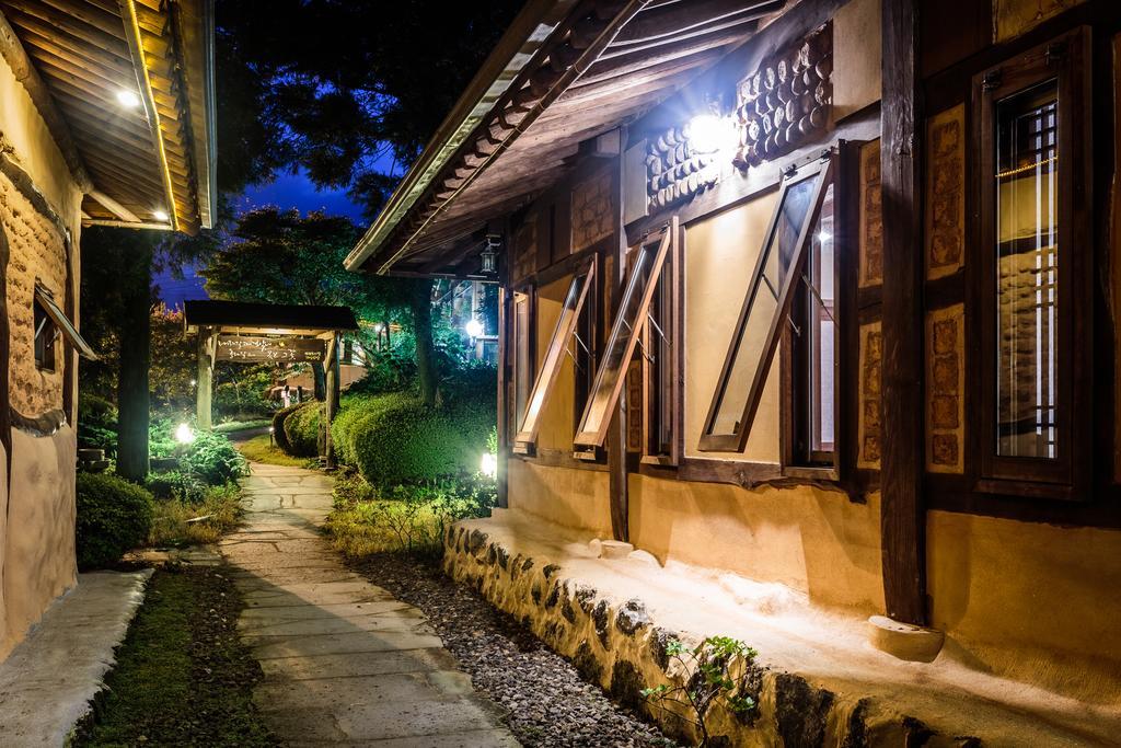 Albergue Kasan Tobang Seogwipo Exterior foto