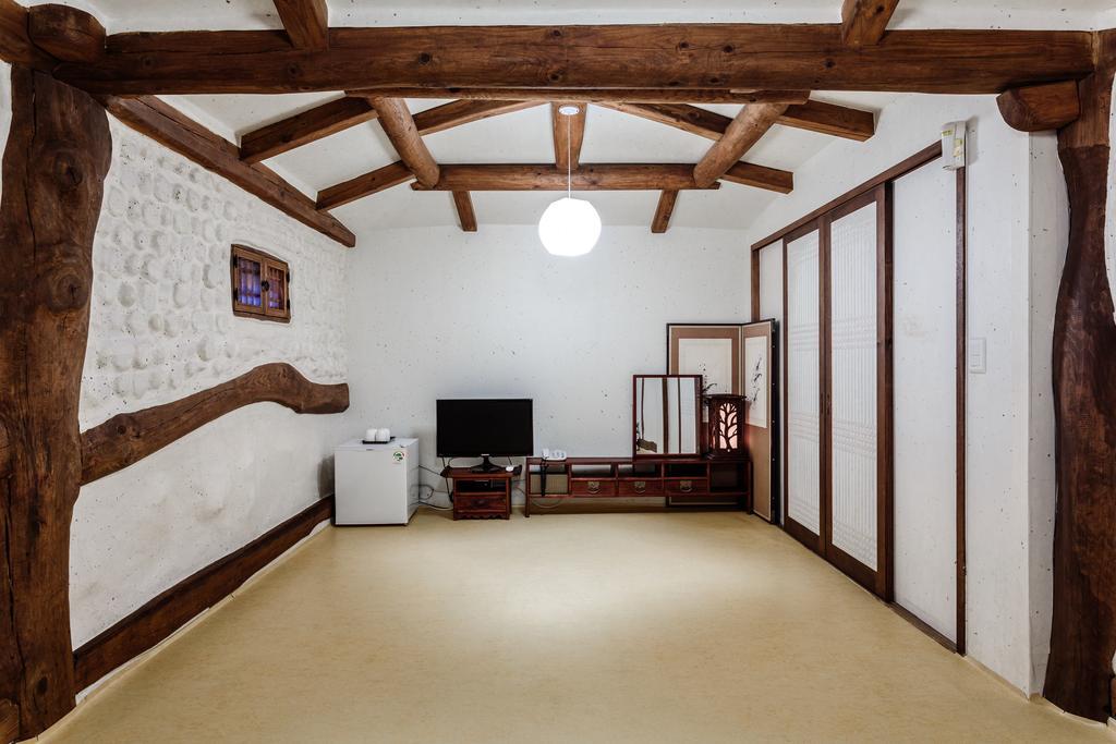 Albergue Kasan Tobang Seogwipo Exterior foto