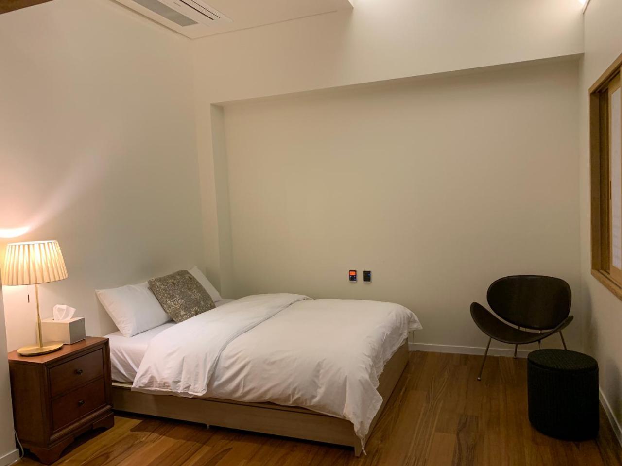 Albergue Kasan Tobang Seogwipo Exterior foto